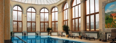 Требования к пластиковым окнам в загородном доме