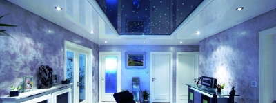Преимущества натяжных потолков