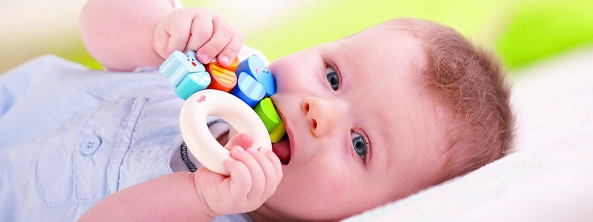 Прорезывание зубов у грудничка